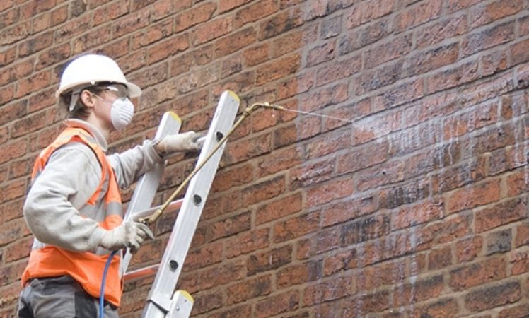 How To Get Rid Of Severe Penetrating Damp In The Office Building